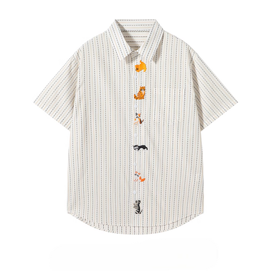 カラフル猫ちゃん刺繍入りショートスリーブシャツ《Z00909》