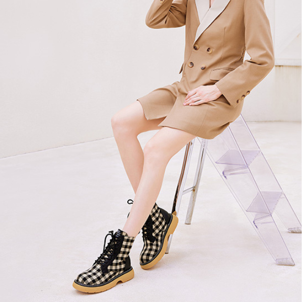 ギンガムチェックハイカットスニーカー　AU-293