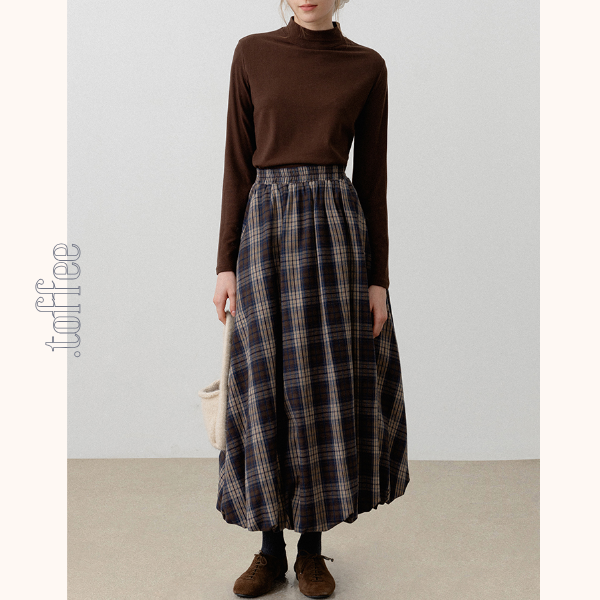 チェック柄ポケット付きバルーンロングスカート　《Z00720》