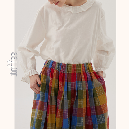 【2color】フリルネックコットンブラウス　《Z00787》