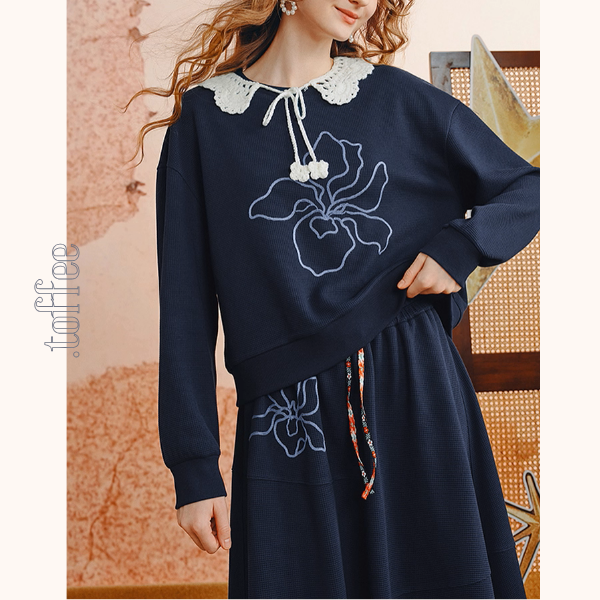 かぎ針襟と花刺繍のネイビーセット《Z01135》