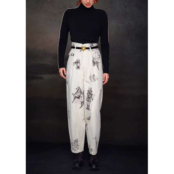 【2color】くるみ割り人形プリントタックテーパードパンツ C0107