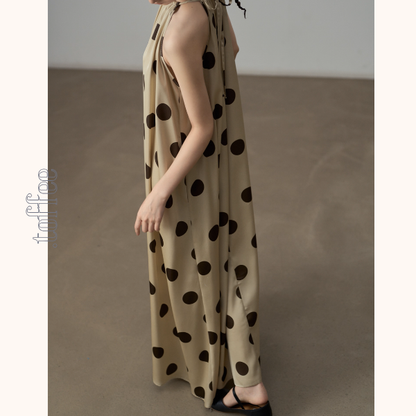 ドットと余白、午後のホルターネックワンピース《Z01119》