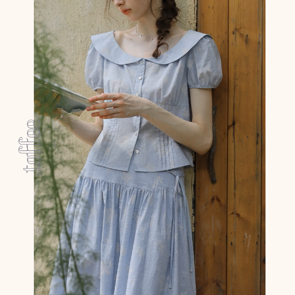 丸襟とパフスリーブのブルーワンピース《Z01090》