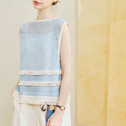 タッセル装飾ノースリーブトップ《Z00965》