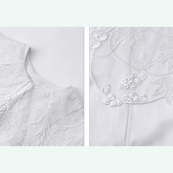 フェアリーレースを纏う：聖なるクラシックブラウス 《C0194》