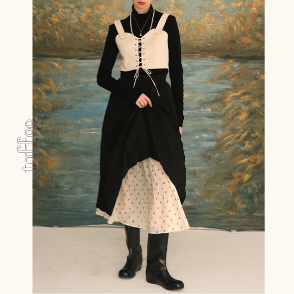 レイヤード花柄フレアスカート 　《Z00705》