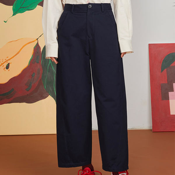 キャット刺繍コットンテーパードパンツ　《Z00697》