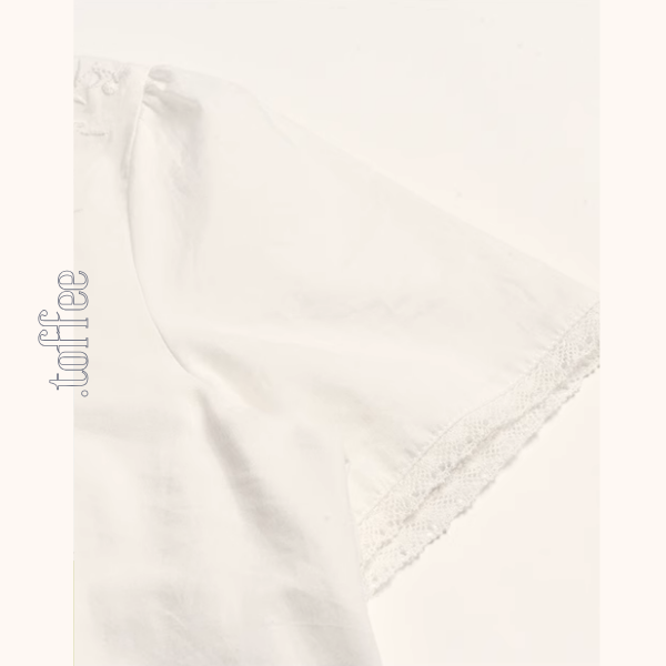 レース刺繍のホワイトロングワンピース《Z01093》