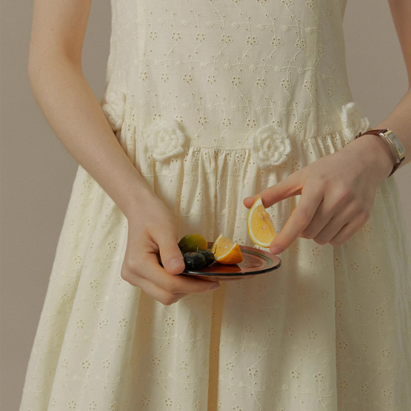 立体フラワー装飾ノースリーブワンピース《Z00828》