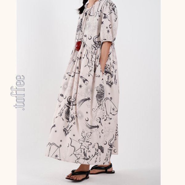 星座柄Aラインルーズワンピース 　Z00419