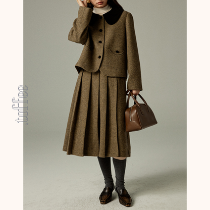 ヘリボーン柄ショートジャケット＆プリーツミディスカートのセットアップ　Z00481