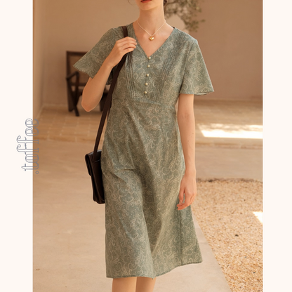 優美なペイズリー柄Vネックワンピース《Z01047》