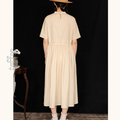 リボン刺繍とプリーツの上品ワンピース《Z01045》