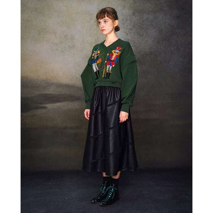 フェイクレザーエスカルゴスカート C0110