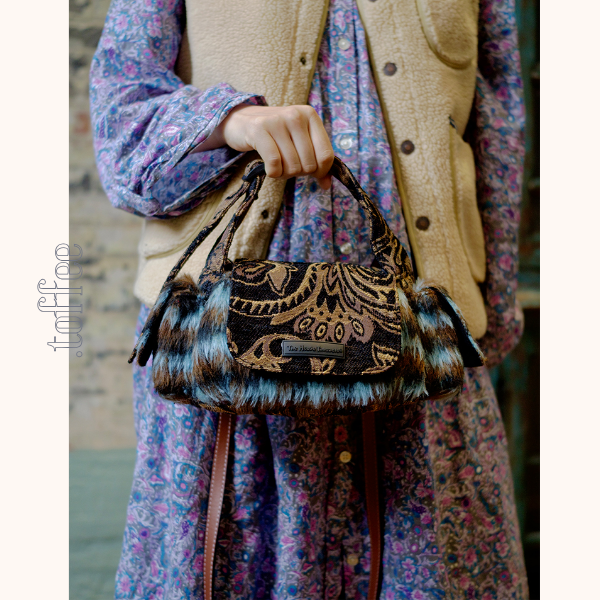 ファー付きダマスク織りショルダーバッグ　《Z00788》