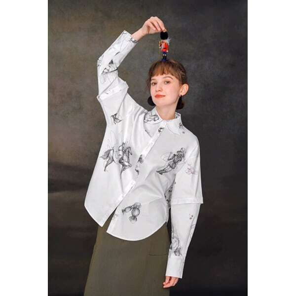 【2color】くるみ割り人形プリント2WAYスリーブシャツブラウス C0108