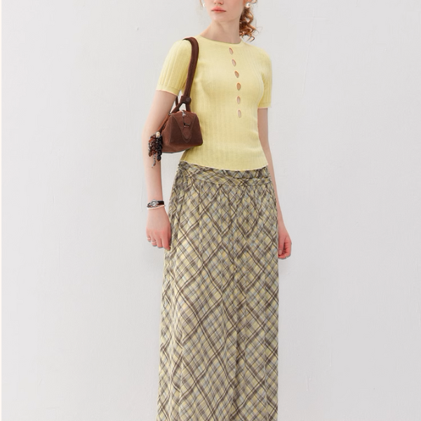 【2color】カットアウトスリムニットトップ《Z01009》