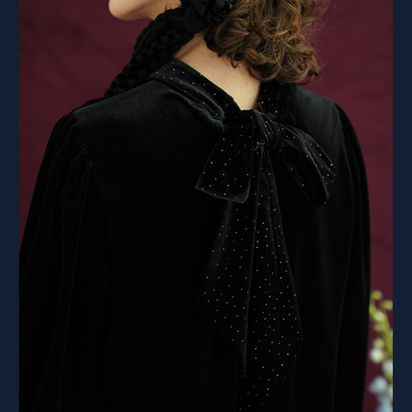 リボン付きブラックミニワンピース Z00086