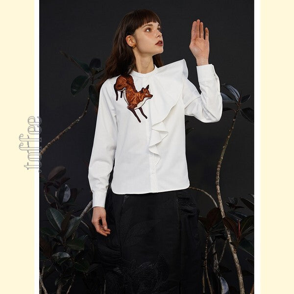 【2color】「小狐物語」森の中のキツネとアシンメトリーフリルブラウス C0182
