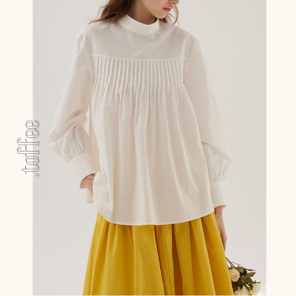 【2color】ボタン装飾プリーツブラウス《Z00846》