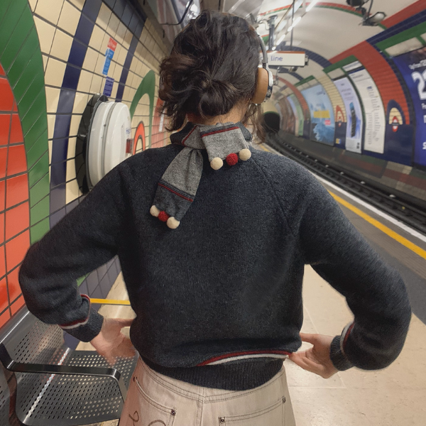 【2color】黄昏の街角のカラーブロックスカーフニット《Z01163》