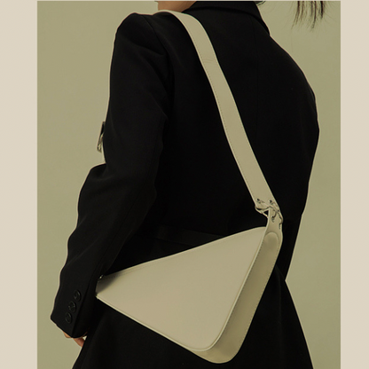 【5color】トライアングルショルダーバッグ X-282