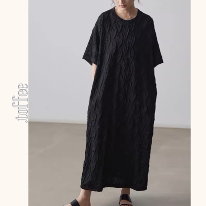 ラウンドネックロングブラックワンピース《Z00996》