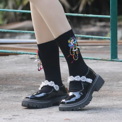 ビジュー刺繍が華やぐ5色ソックスセット《Z01118》