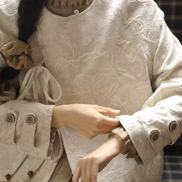 刺繍ジャガード×結び紐のショートジャケット《Z01354》