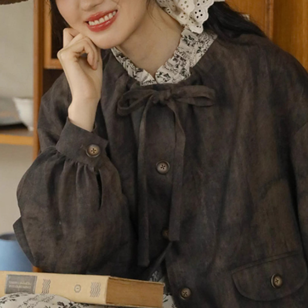 大ぶりボウタイのアンティーク風ジャケット《Z01359》