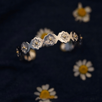 ミニフラワーデザインスリムバングル　AU-146