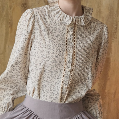 小花柄とフリル襟のクラシカルブラウス《Z01085》