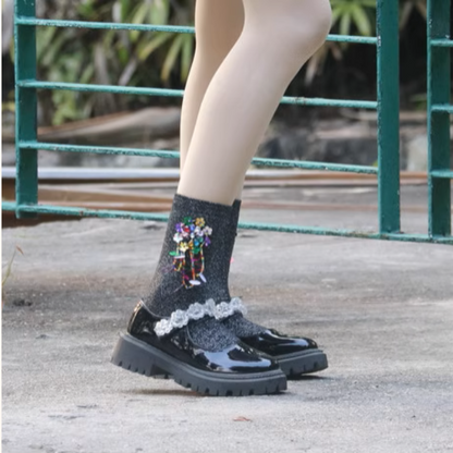 ビジュー刺繍が華やぐ5色ソックスセット《Z01118》