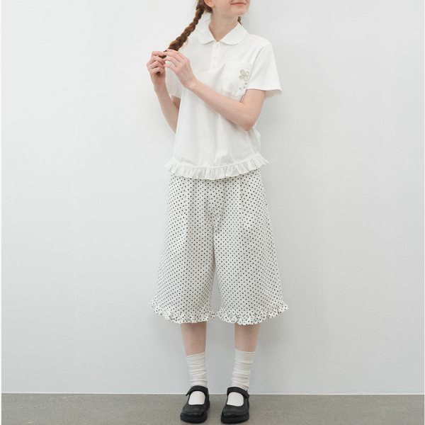 フリル裾花刺繍ポケット付き半袖トップス《Z01107》