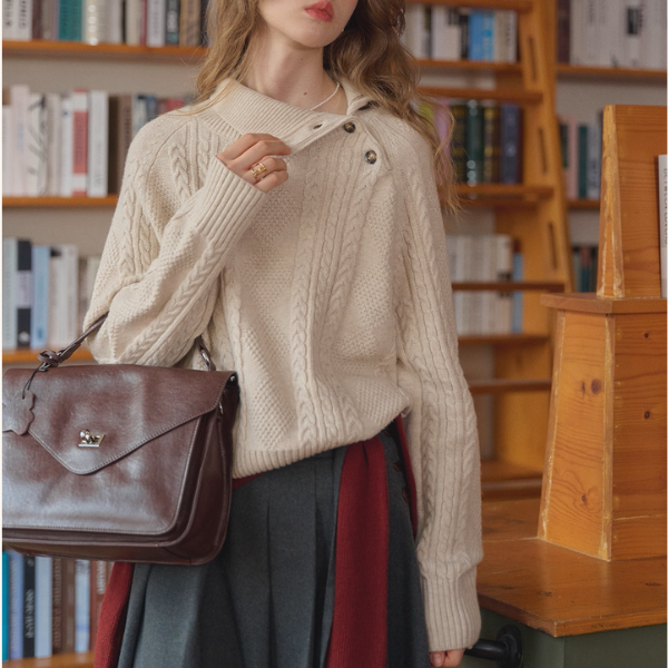 冬の読書室とツイストの記憶ニット《Z01160》