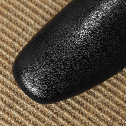 【2color】ツイストと煌めきを纏うチャンキーヒールブーツ《Z01180》