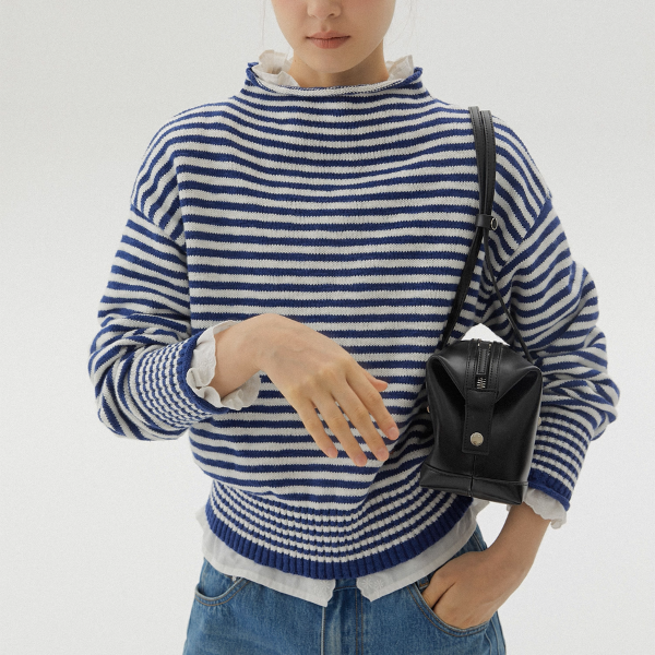 【2color】朝の光をまとうボーダーニット《Z01169》