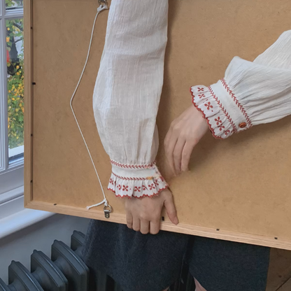 【2color】午後の針音と記憶の刺繍ブラウス《Z01158》