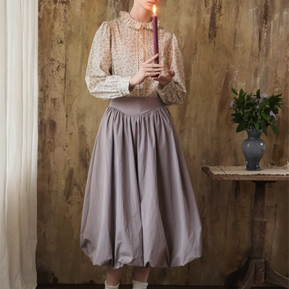 小花柄とフリル襟のクラシカルブラウス《Z01085》