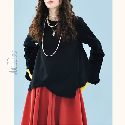 花びらカットのピコ刺繍スウェット《Z01357》