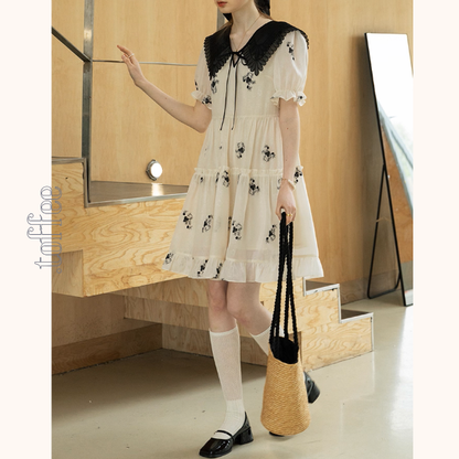 黒襟レトロフラワーの物語ワンピース《Z01088》