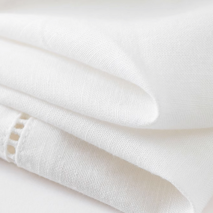 カットワークレースボックス型クロップドTシャツ《Z01002》