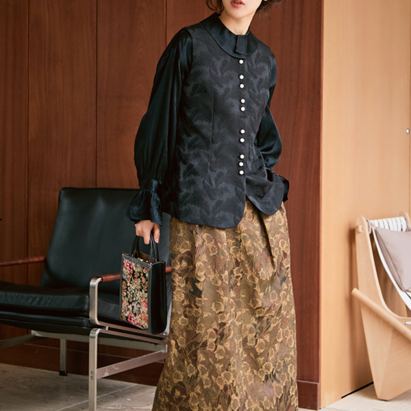 ダマスク柄織りミディアムジレ　《Z00812》