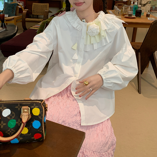 レース＆フラワーホワイトブラウス　Z00519