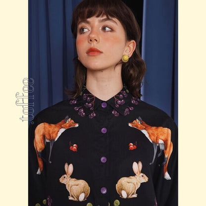 レトロアートが描く、夜の森のパーティーブラウス 《C0210》