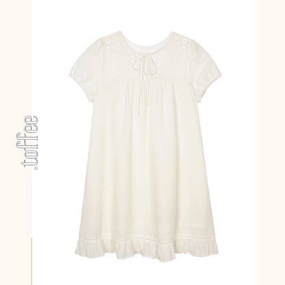 メッシュレースホワイトワンピース《Z01019》