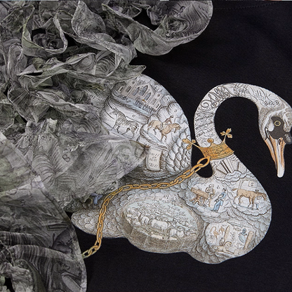 チュールリボンと水鳥プリントのブラックTシャツ《Z01060》