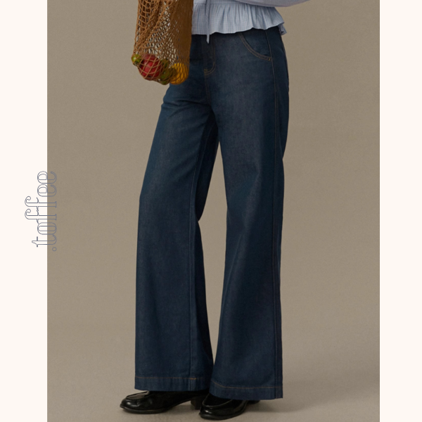 スターフラワー刺繍ブーツカットデニム《Z00830》