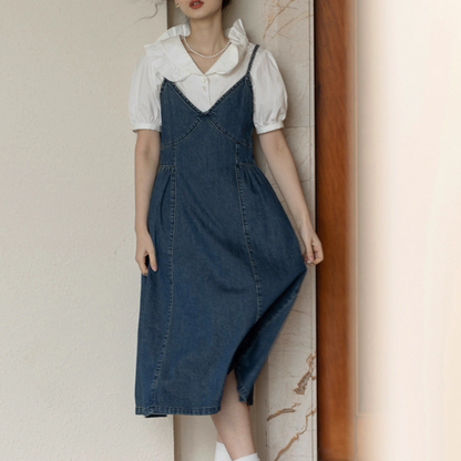 フリル襟が揺れるホワイトブラウス《Z01083》